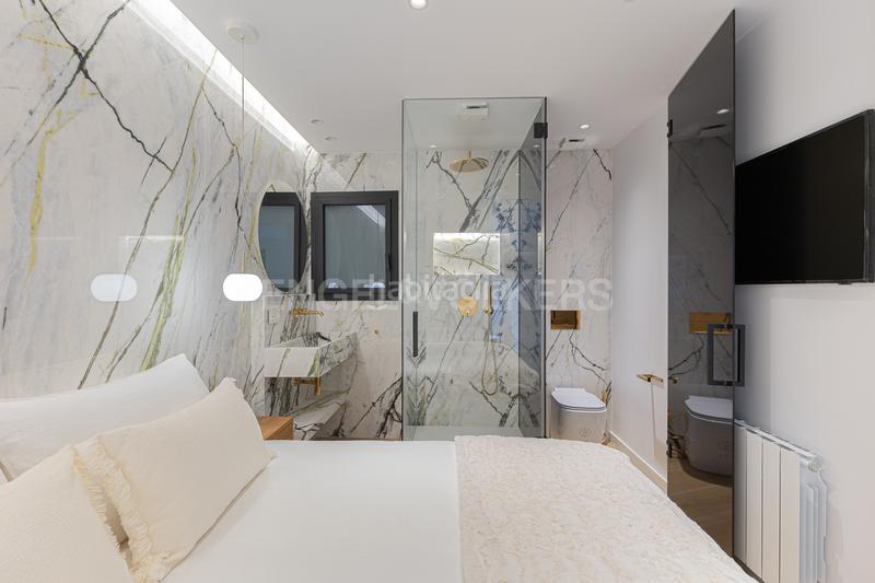 Foto 148cdfb6-284f-4577-9c7b-ce9f7a92e834. Alquiler apartamento piso de lujo temporal en la esquerra del eixample en Barcelona