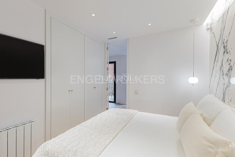 Foto 46b3c50a-e25a-47c8-82a2-bf535767e32f. Alquiler apartamento piso de lujo temporal en la esquerra del eixample en Barcelona