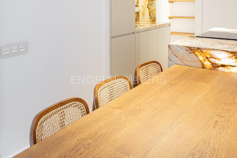 Foto 5fc49da6-a2e4-4cd2-9561-7c2250fc2d12. Alquiler apartamento piso de lujo temporal en la esquerra del eixample en Barcelona