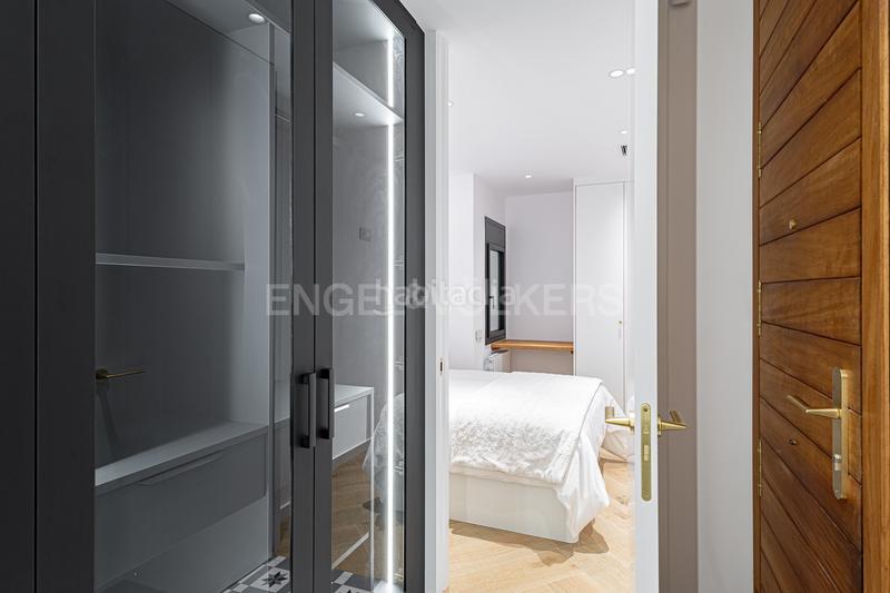 Foto 94581584-15ff-4ea6-9ef8-df0f37bb70a6. Alquiler apartamento piso de lujo temporal en la esquerra del eixample en Barcelona