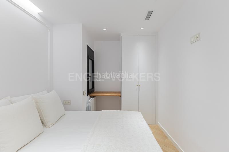 Foto dbdc4ea9-b063-4cc4-b20d-ed1e2670147b. Alquiler apartamento piso de lujo temporal en la esquerra del eixample en Barcelona