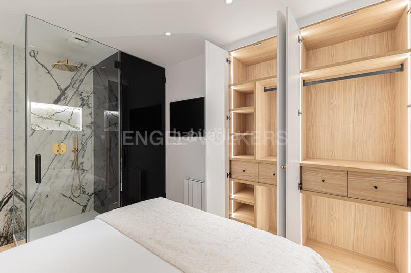 Foto ea5b029c-0f44-42fc-a2df-b8ce17978904. Alquiler apartamento piso de lujo temporal en la esquerra del eixample en Barcelona