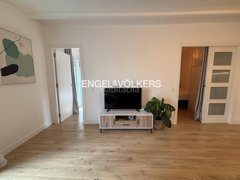 Foto 2ffd46ef-b05e-448c-b660-ec3bd5de33e1. Alquiler apartamento precioso apartamento temporal a dos pasos del puerto en Barcelona