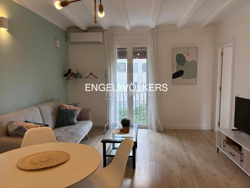 Foto 337b9ee7-5177-4d2e-94db-a9f7382b058c. Alquiler apartamento precioso apartamento temporal a dos pasos del puerto en Barcelona