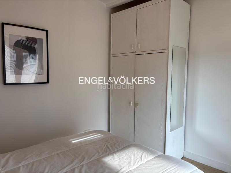 Foto 3636fa4e-a55c-4114-b07d-c9c49ae23023. Alquiler apartamento precioso apartamento temporal a dos pasos del puerto en Barcelona