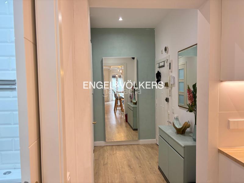Foto 51b6c658-f6b2-4a37-886c-60769e7aecbc. Alquiler apartamento precioso apartamento temporal a dos pasos del puerto en Barcelona