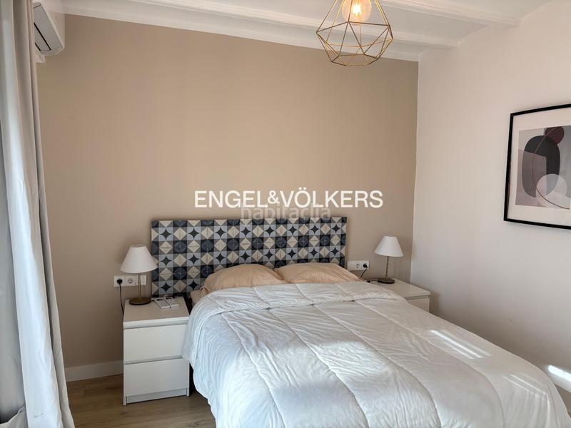 Foto ce136998-e1a4-44ff-bd5d-4caf9a3506a2. Alquiler apartamento precioso apartamento temporal a dos pasos del puerto en Barcelona