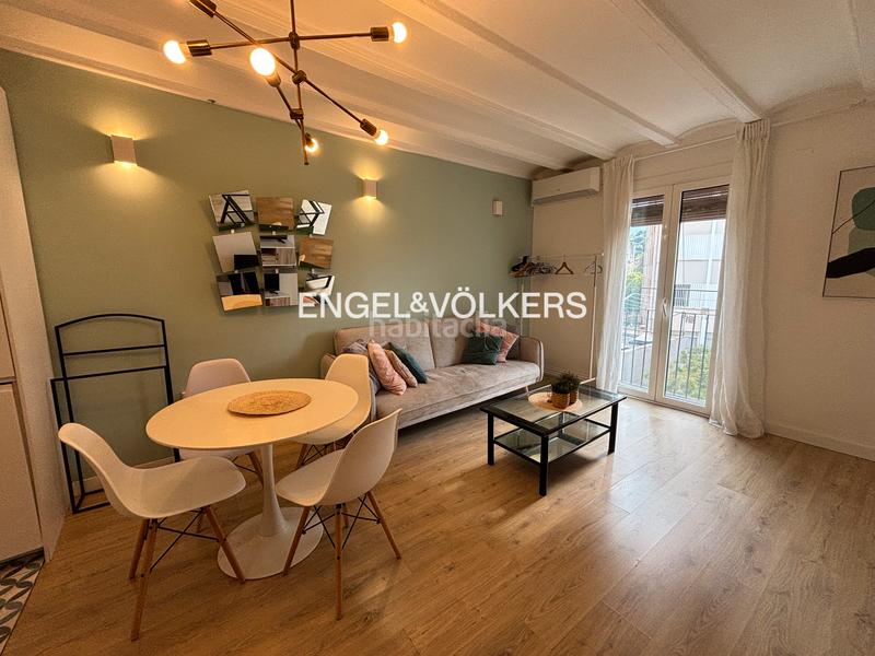 Foto f9d9bbc0-d961-44b7-ab01-779d14d50756. Location appartement avec chauffage dans Raval Barcelona