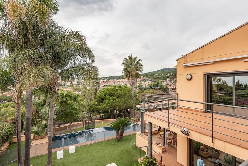 Foto 54fdf223-dbf7-4df4-b016-cbe99ae1e2d4. Casa amb calefacció aparcament piscina a Montalnou - Milans del Bosc Sant Vicenç de Montalt