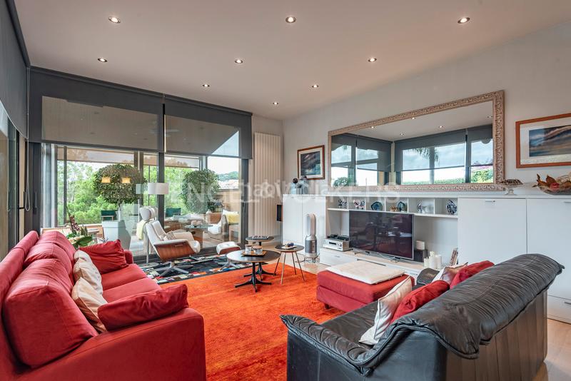 Foto 61b1ec96-de8b-4179-8b79-0edfc60a2f3a. Casa amb calefacció aparcament piscina a Montalnou - Milans del Bosc Sant Vicenç de Montalt