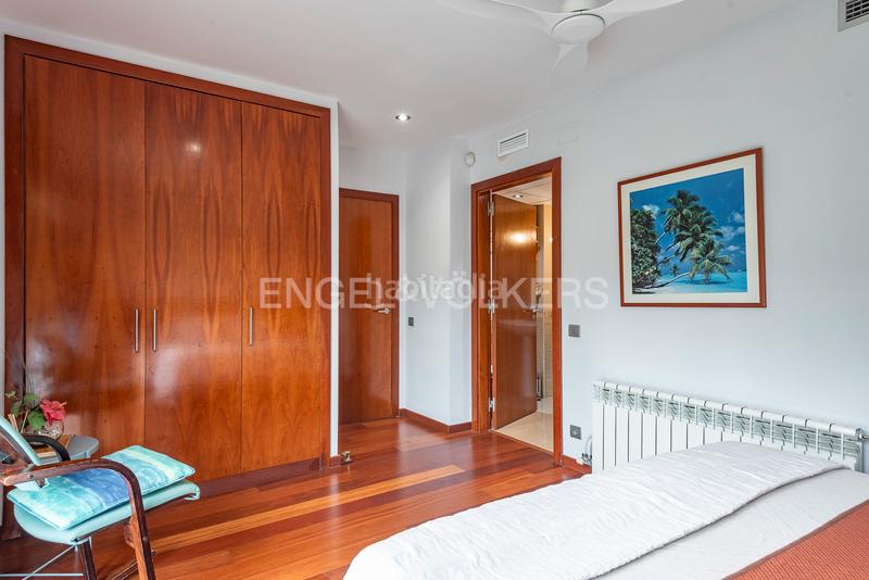 Foto 9956886a-a3c6-450e-aa91-4d7f5a3444b5. Casa amb calefacció aparcament piscina a Montalnou - Milans del Bosc Sant Vicenç de Montalt