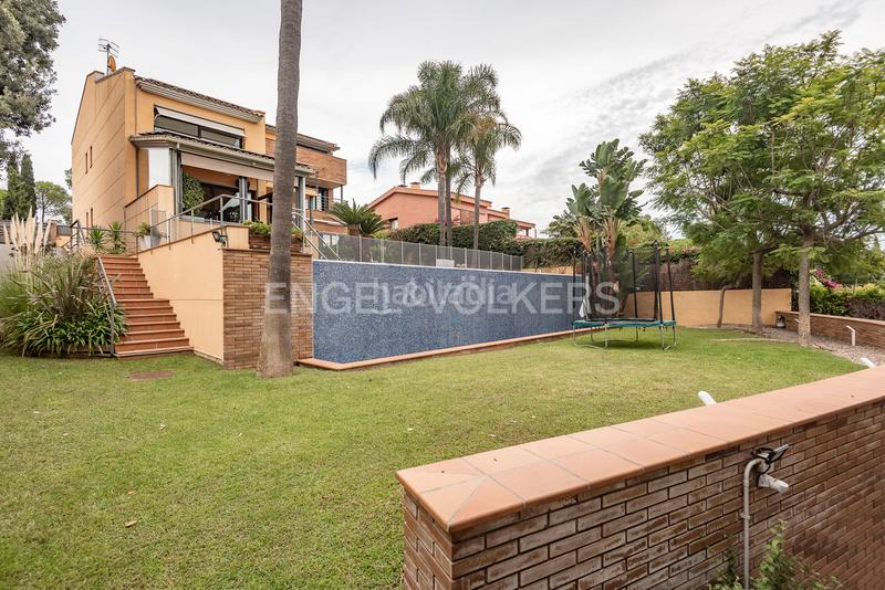 Foto c1eeaa32-3ecc-4c72-a89e-264d6a0b1a41. Casa amb calefacció aparcament piscina a Montalnou - Milans del Bosc Sant Vicenç de Montalt