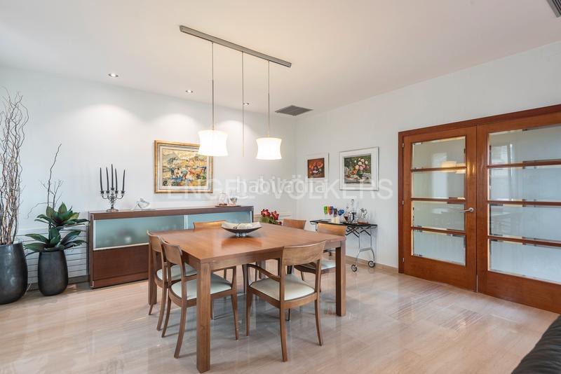 Foto e170237d-f9dd-4e9f-a44b-0e25630ca16c. Casa amb calefacció aparcament piscina a Montalnou - Milans del Bosc Sant Vicenç de Montalt