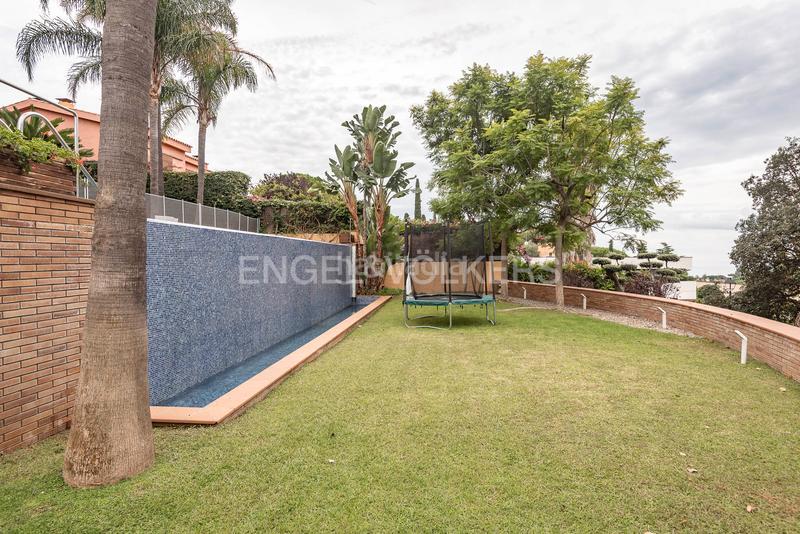 Foto e5fc24b0-355d-49ee-8951-3419fe442b0a. Casa amb calefacció aparcament piscina a Montalnou - Milans del Bosc Sant Vicenç de Montalt