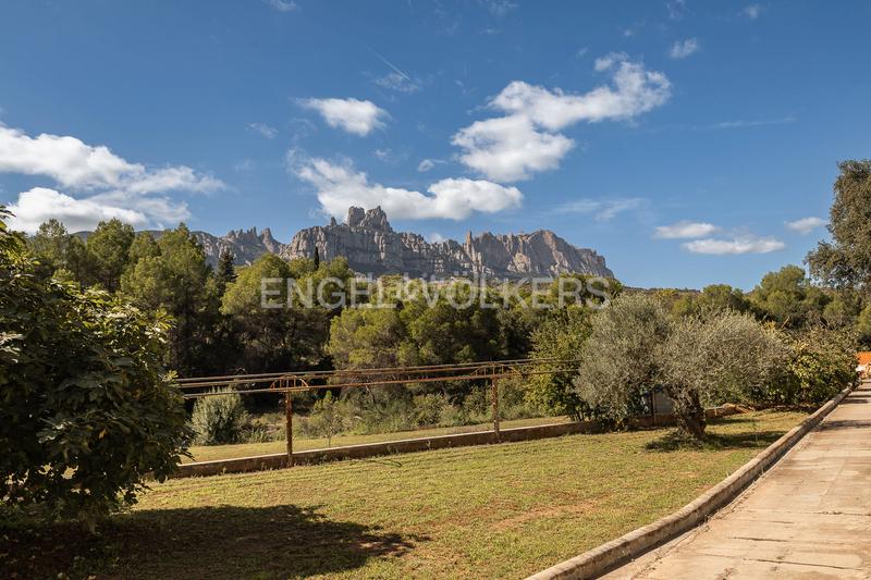 Foto 054887d7-b288-4c89-a46b-4c1ec2feb926. Haus mit heizung parking in Vacarisses