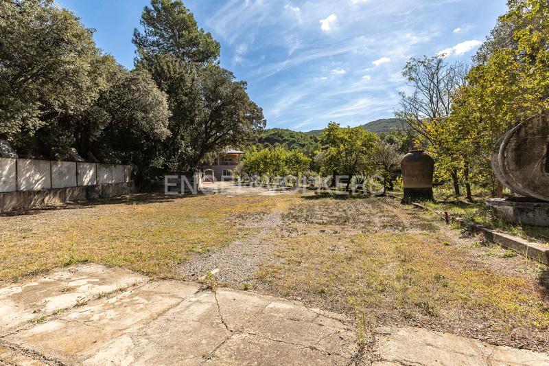 Foto 398b32eb-adcd-4fe3-bffe-aba5b2d1579f. Haus mit heizung parking in Vacarisses