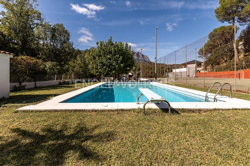 Foto 449ed32e-5055-4e26-bcb1-efddb9c2d864. Haus mit heizung parking in Vacarisses