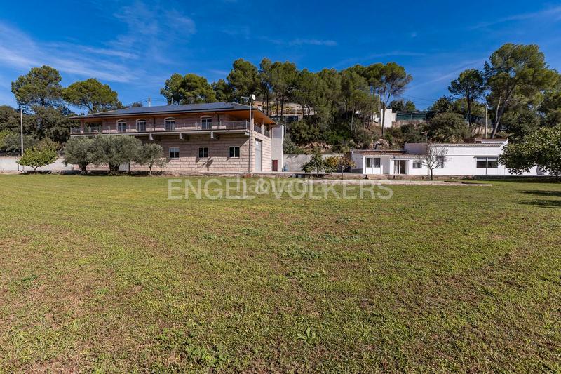 Foto 9c2dae7b-84f6-4937-b131-e3e01de8f159. Haus mit heizung parking in Vacarisses