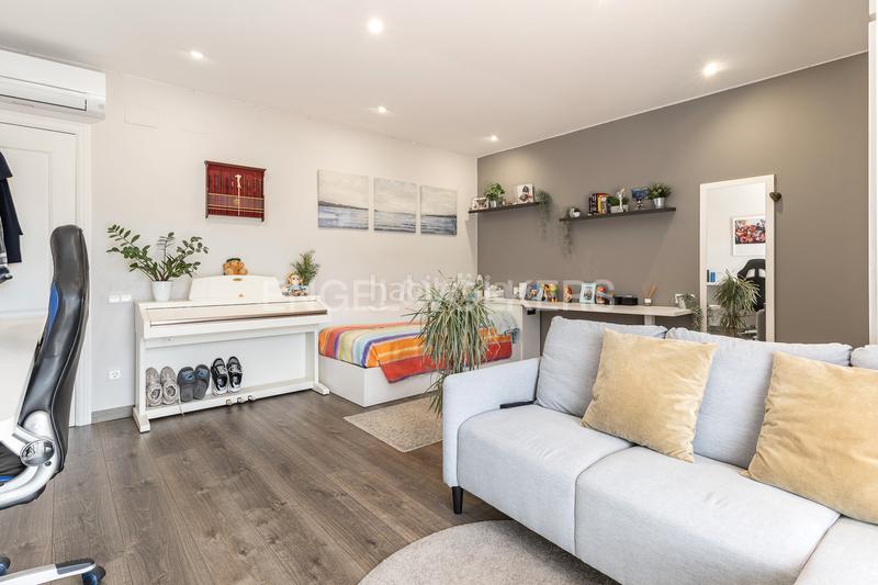 Foto aa6e2803-e80c-4f12-935d-88d2d7380459. Haus mit heizung parking in Vacarisses