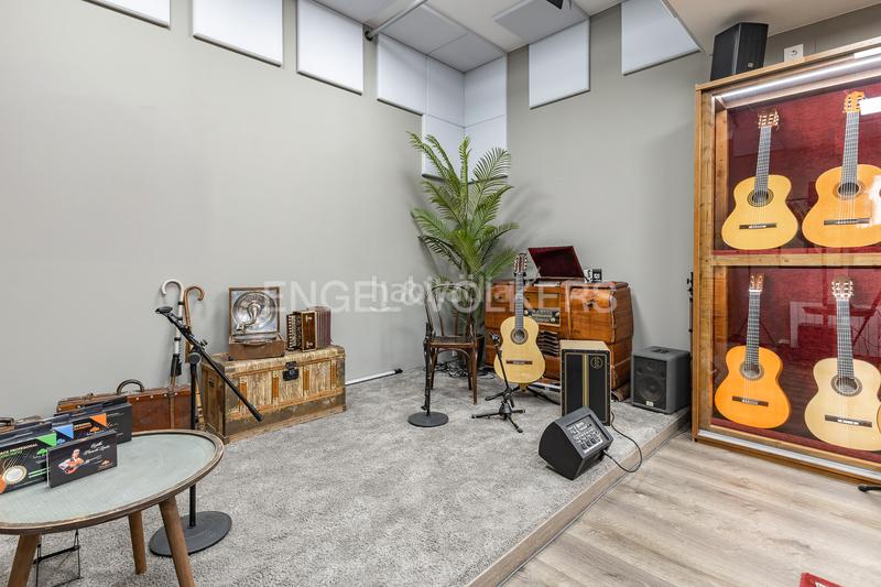 Foto c13f9258-a856-47de-ad1b-078b7048e303. Haus mit heizung parking in Vacarisses