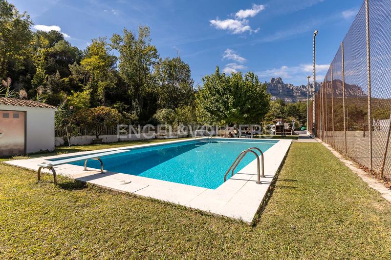 Foto c7d19023-633a-42cb-a321-65235f4d2c3b. Haus mit heizung parking in Vacarisses