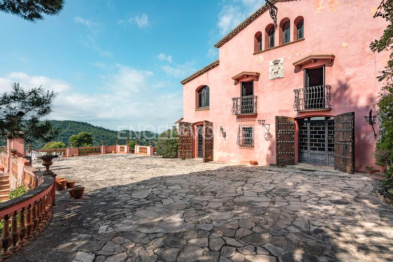 Foto 341a3701-374c-469d-9cbf-6bb8eeea87d0. Maison avec chauffage parking dans Vallvidrera - Tibidabo - Les Planes Barcelona