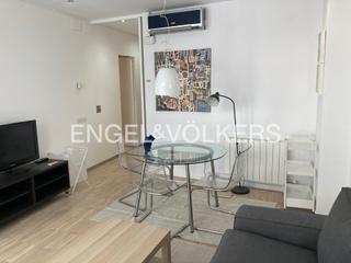 Piccolo appartamento in Vila de Gràcia. Acogedor apartamento con parquing en gracia