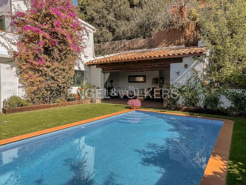 Foto 1f96de4b-929f-4d6e-85e7-10c884c626ca. Alquiler casa elegancia y confort . en Cabrils