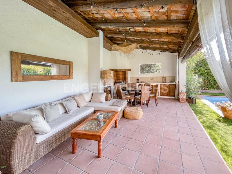 Foto 62810f94-70fb-4b78-824c-dc4ff41f562c. Alquiler casa elegancia y confort . en Cabrils