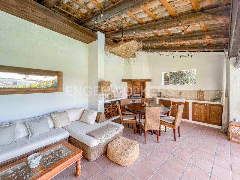 Foto b84db572-6f0b-4c85-b3b6-d5f369f91ab0. Alquiler casa elegancia y confort . en Cabrils