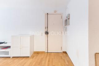 Apartament a Baix Guinardó. Encantador entresuelo en  gràcia  guinardó