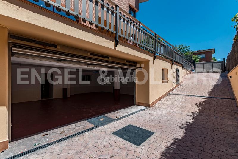 Foto 704139ea-cbb2-408c-b1fc-59194815254b. Affitto casa con riscaldamento parcheggio piscina in Sant Cugat del Vallès