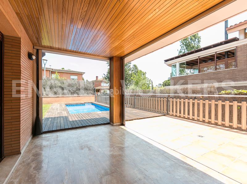 Foto 5fa70b84-cf82-4711-828d-96ed86a6d6cf. Rent house with heating parking pool in Mira-sol Sant Cugat del Vallès