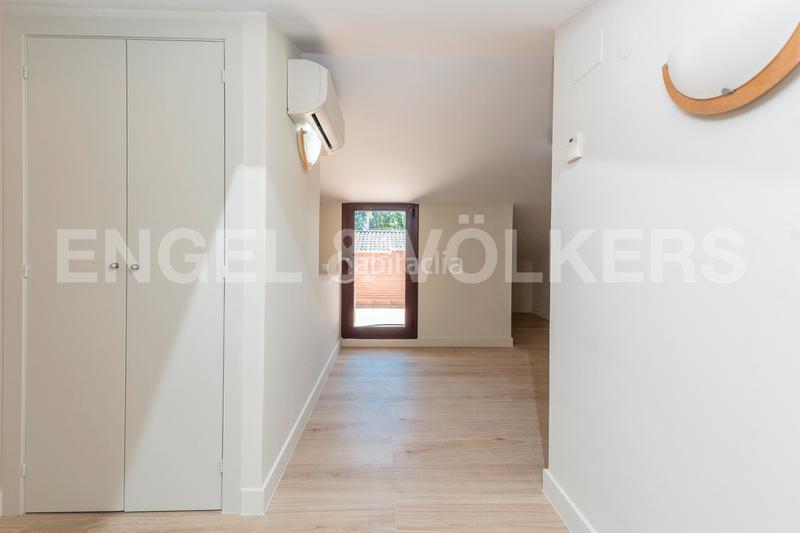 Foto 76a0bfb3-4170-4656-81a8-5450b7d88976. Rent house with heating parking pool in Mira-sol Sant Cugat del Vallès