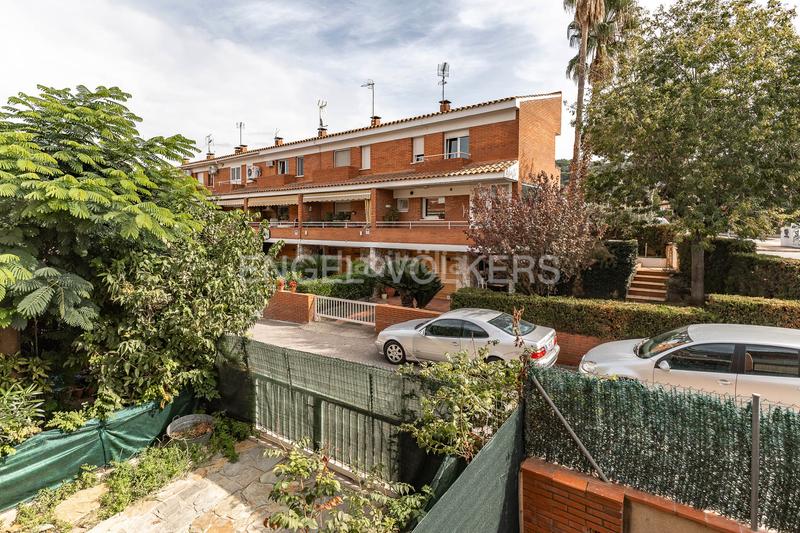 Foto 69e4a7a8-b04c-49e7-80cb-0013e2155fb9. Casa amb calefacció aparcament a Roca del Vallès (La)