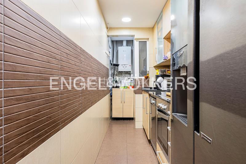 Foto 187b1abb-a908-419a-882e-dacb9422c22e. Piccolo appartamento con riscaldamento in La Plana Esplugues de Llobregat