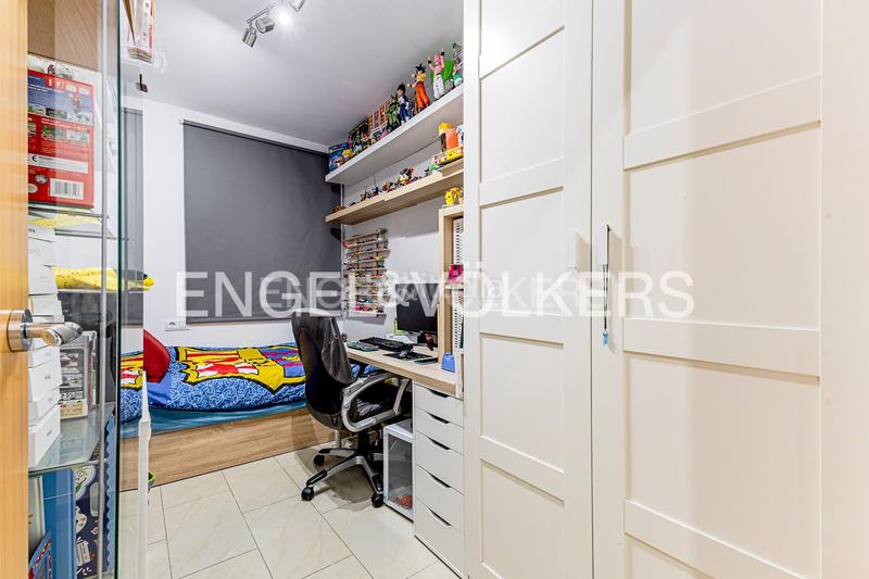 Foto 4475d6f9-6a42-44d8-8d6b-feebbc130c70. Piccolo appartamento con riscaldamento in La Plana Esplugues de Llobregat