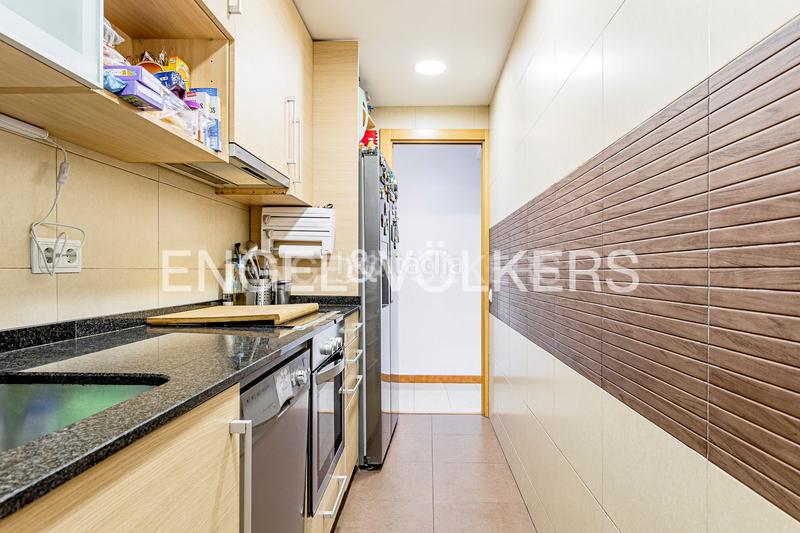 Foto 80d3bb6a-696b-4a73-ac62-1922376257dd. Piccolo appartamento con riscaldamento in La Plana Esplugues de Llobregat