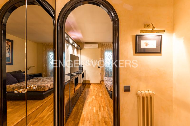 Foto 041c16f0-3331-4052-a7d6-3f0a9553e8e4. Attico con riscaldamento parcheggio in San Pere Terrassa