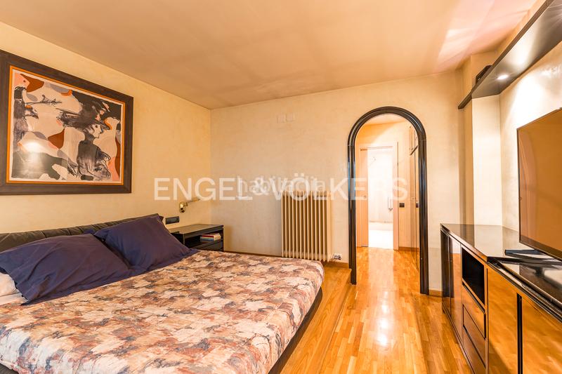 Foto 3e02801d-a28a-4fb0-a6c3-08b1d4255c62. Attico con riscaldamento parcheggio in San Pere Terrassa