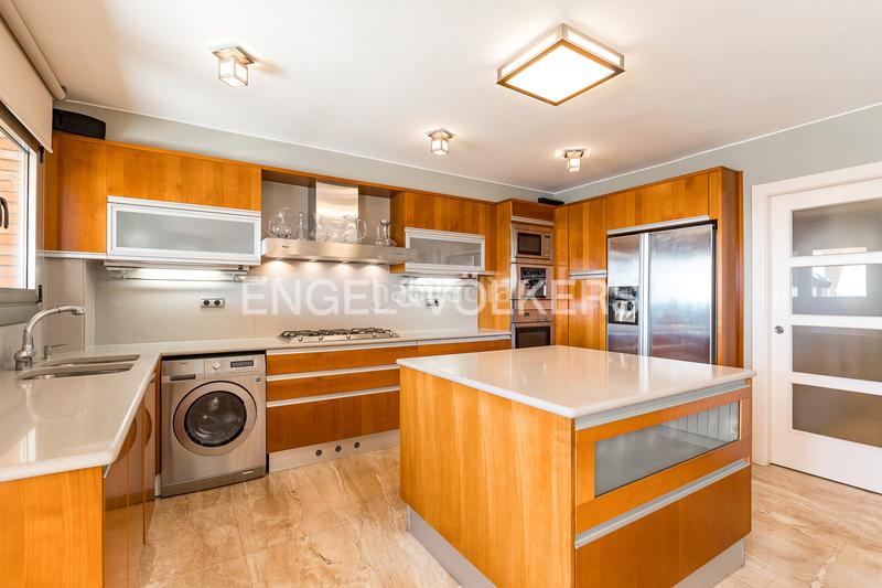 Foto 49242ef0-c197-4ca9-8502-4836a147acc5. Attico con riscaldamento parcheggio in San Pere Terrassa