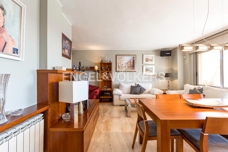 Foto 87058b91-cdc6-4367-bccc-a8babfcf5ead. Attico con riscaldamento parcheggio in San Pere Terrassa