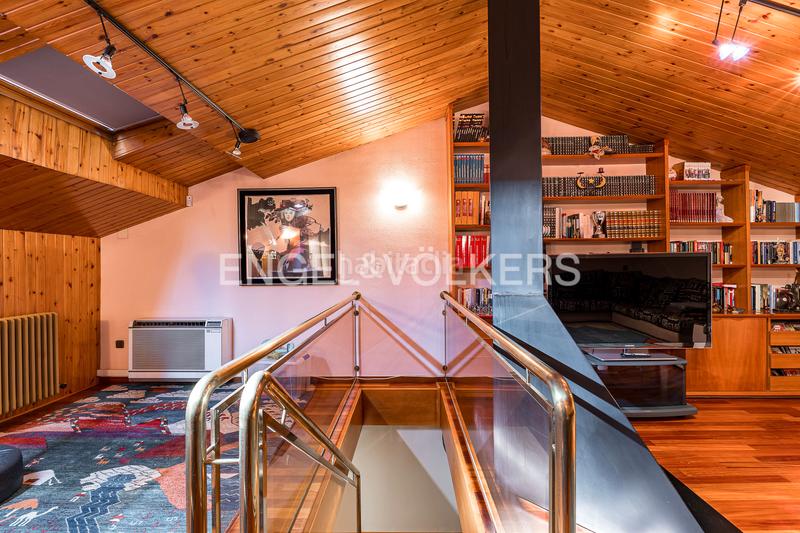 Foto a52b2675-5166-4268-96a1-518dc4901c89. Attico con riscaldamento parcheggio in San Pere Terrassa