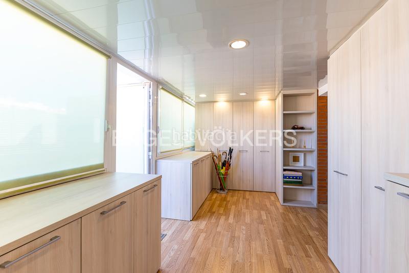 Foto dc946d1e-1a1a-4b40-badd-2e47be483ae7. Attico con riscaldamento parcheggio in San Pere Terrassa