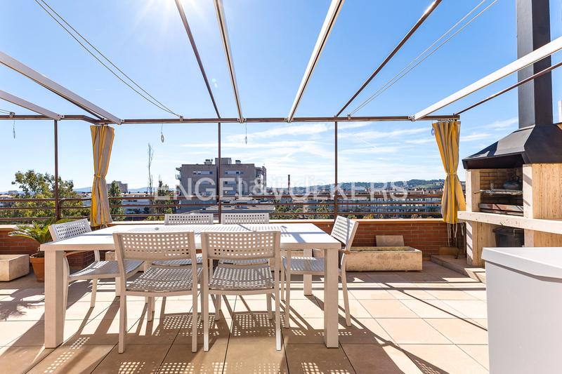 Foto f22472f4-60bd-4c13-838b-7b62179c27dc. Attico con riscaldamento parcheggio in San Pere Terrassa