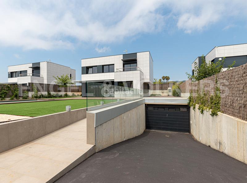 Foto 9b1a5ba9-64c2-48e0-87d6-f73edb0bb399. Haus mit heizung parking pool in Can Sans Sant Andreu de Llavaneres