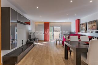 Casa en Palau-solità i Plegamans. Fantastica casa con patio en palau