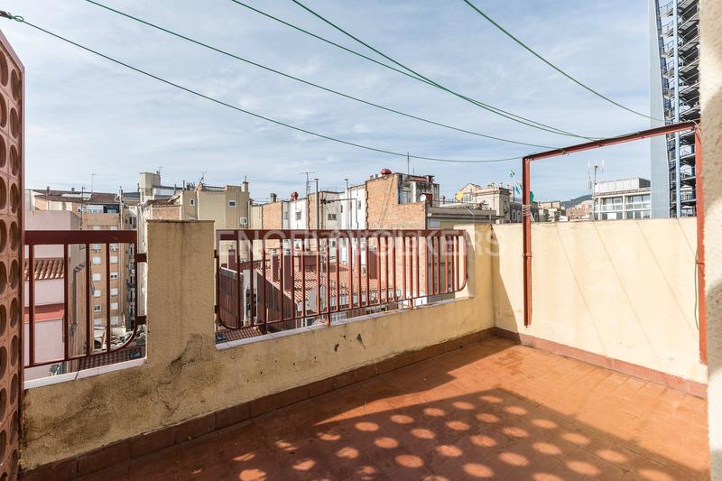 Foto 7ac8f558-bb35-40e1-83c1-93773db8d696. Attique avec chauffage parking piscine dans Sant Gervasi - Galvany Barcelona