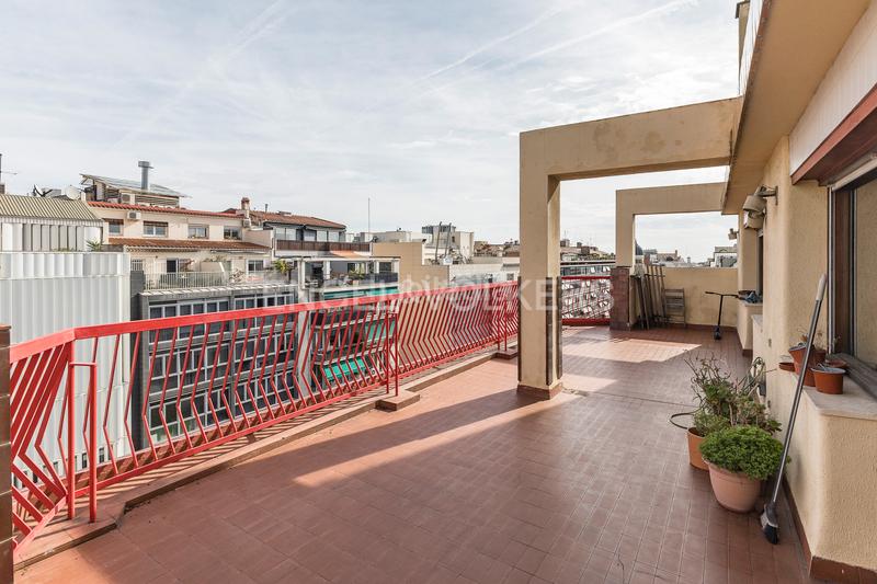 Foto 7c5c2c2b-ea4c-4d31-bc57-231d3487183c. Attique avec chauffage parking piscine dans Sant Gervasi - Galvany Barcelona