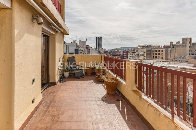 Foto c39f715b-3467-4783-8086-22e4f90703c9. Attique avec chauffage parking piscine dans Sant Gervasi - Galvany Barcelona